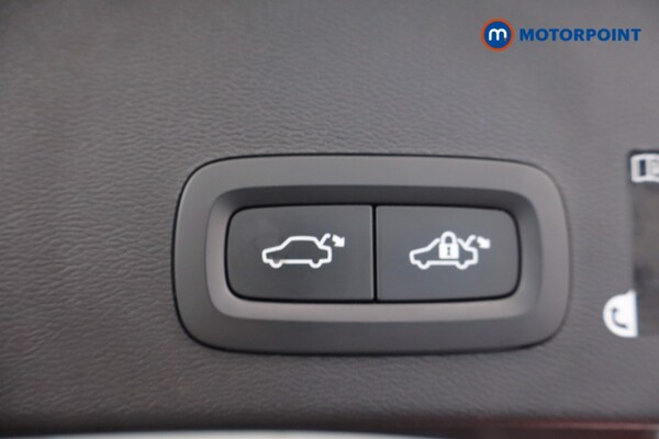 Used Volvo XC40 2020 for sale - 76209581: Photo 47