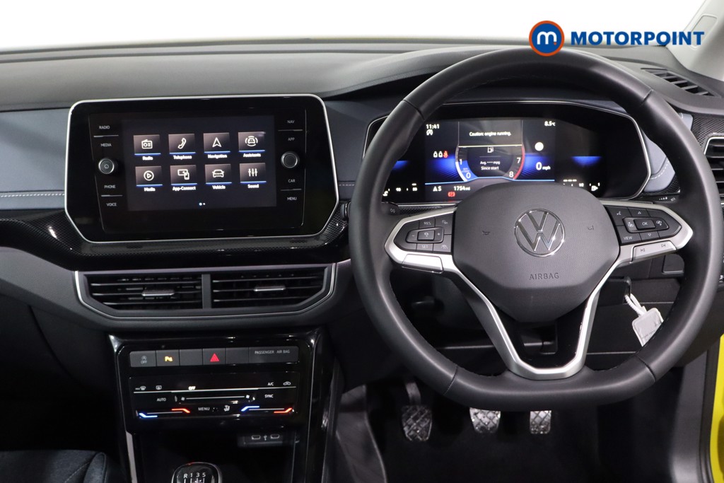 Used Volkswagen T-Cross 2024 for sale - 77747130: Photo 11