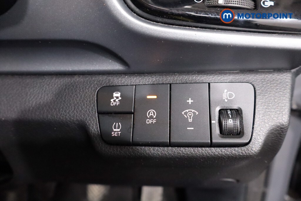 Used Kia Stonic 2023 for sale - 77688605: Photo 25