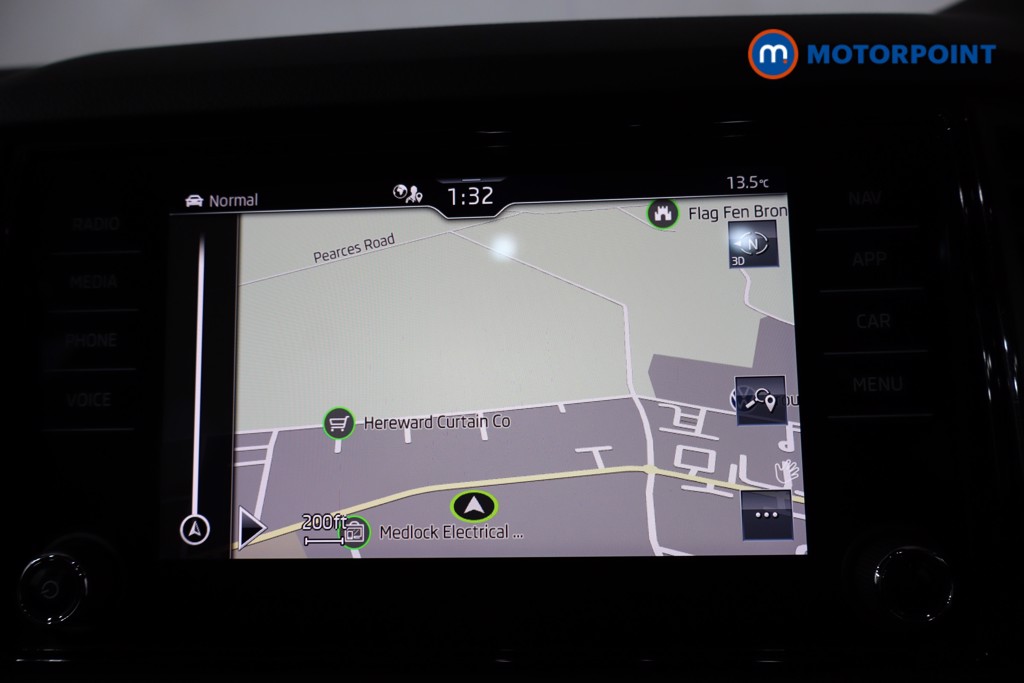 Used Skoda Karoq 2023 for sale - 76394646: Photo 10