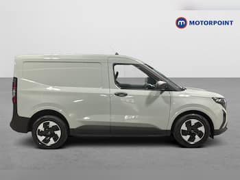 Used Ford Transit Courier 2025 for sale - 79636384: Photo