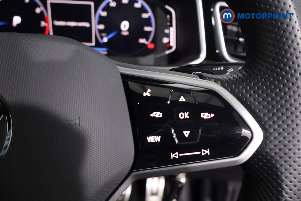 Used Volkswagen T-Roc 2022 for sale - 77194744: Photo 16