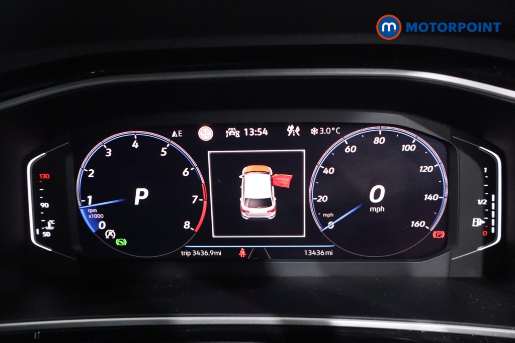 Used Volkswagen T-Roc 2022 for sale - 77194744: Photo 24