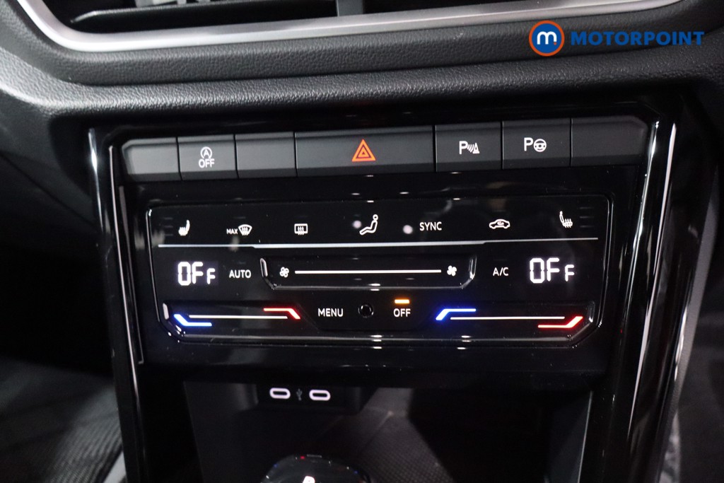 Used Volkswagen T-Roc 2022 for sale - 77194744: Photo 27