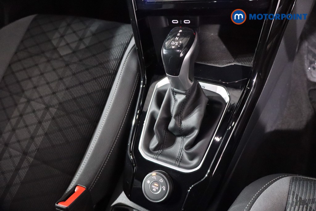 Used Volkswagen T-Roc 2022 for sale - 77194744: Photo 28