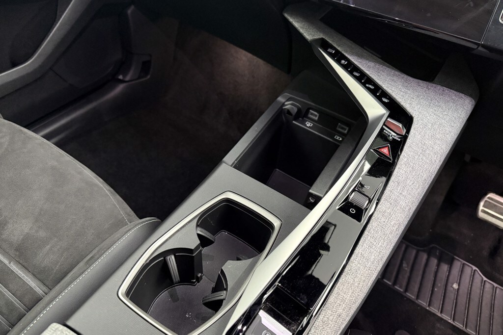 Used Peugeot 3008 2024 for sale - 76934066: Photo 23