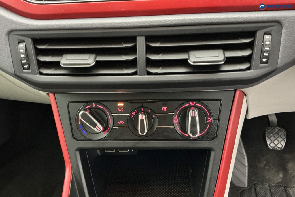 Used Volkswagen Polo 2020 for sale - 77354700: Photo 25