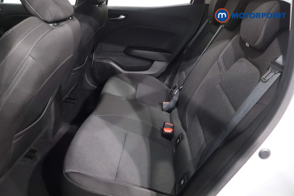 Used Renault Clio 2022 for sale - 76718346: Photo 11