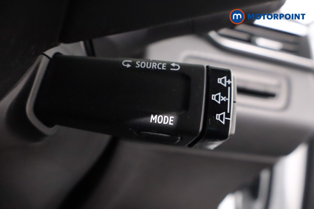 Used Renault Clio 2022 for sale - 76718346: Photo 18