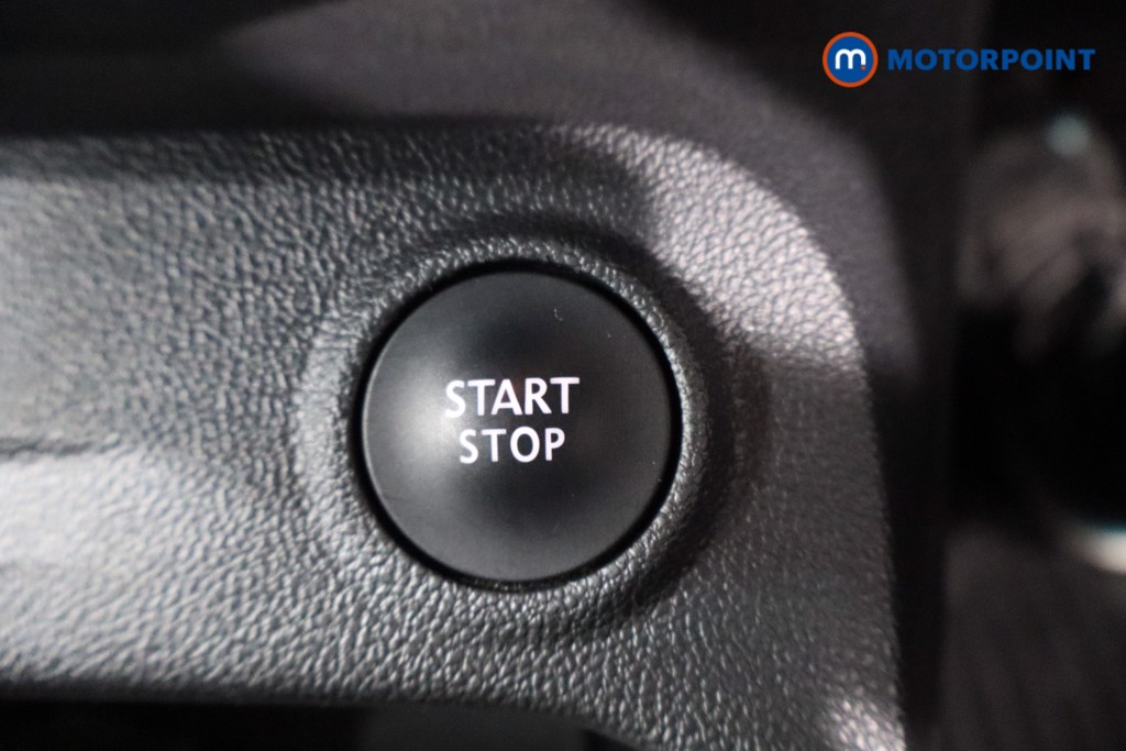 Used Renault Captur 2017 for sale - 76131841: Photo 21