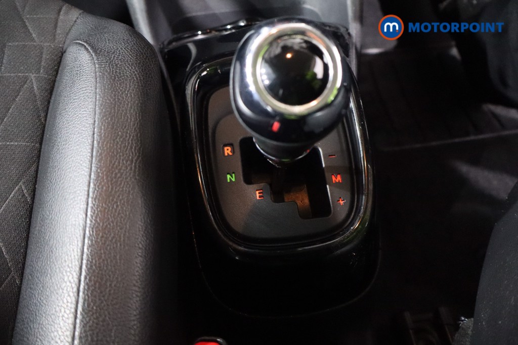 Used Toyota AYGO 2021 for sale - 76967979: Photo 25