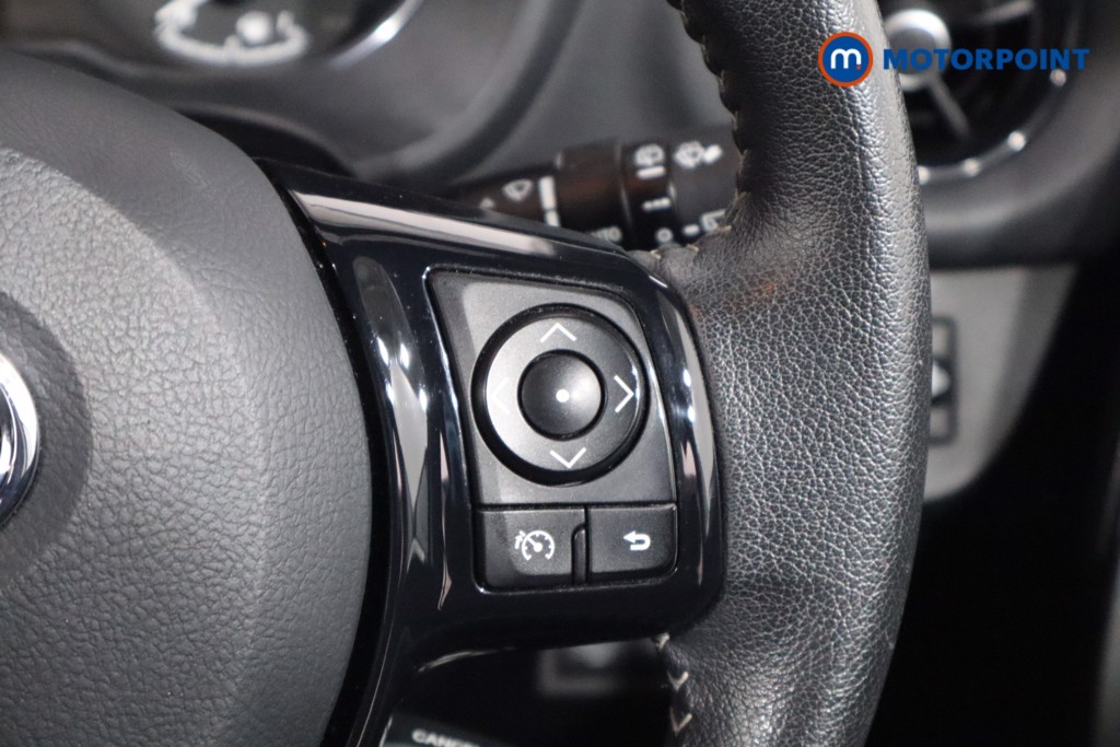 Used Toyota Yaris 2018 for sale - 76394817: Photo 16