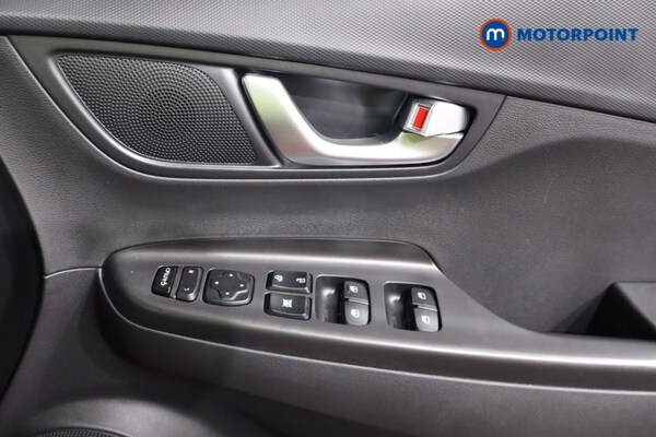 Used Hyundai KONA 2022 for sale - 76117939: Photo 28