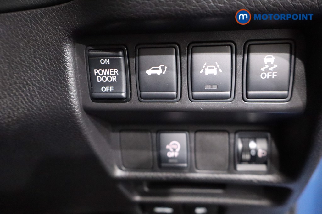 Used Nissan X-Trail 2018 for sale - 76723304: Photo 21