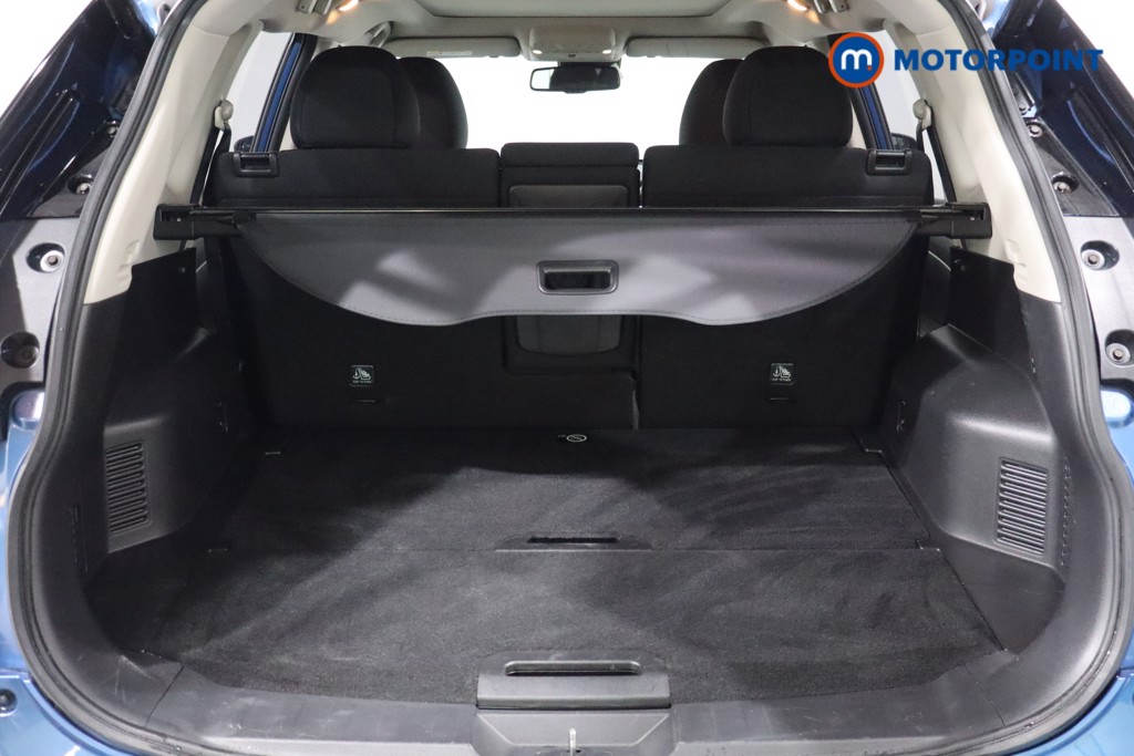 Used Nissan X-Trail 2018 for sale - 76723304: Photo 44