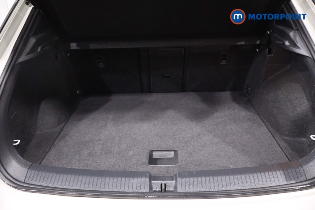 Used Volkswagen T-Roc 2024 for sale - 77932253: Photo 51