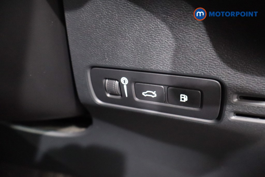 Used Volvo XC40 2022 for sale - 77604400: Photo 25