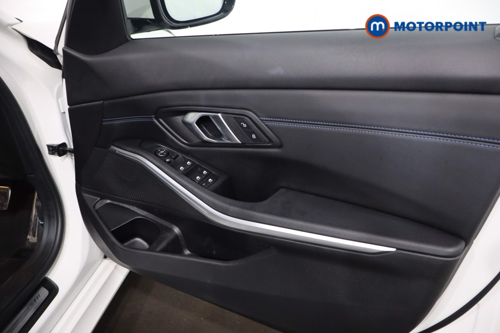 Used BMW 3 Series 2023 for sale - 77221243: Photo 33