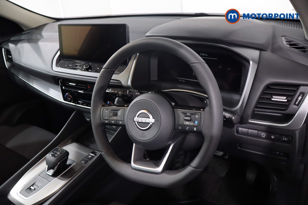 Used Nissan Qashqai for sale - 76554660: Photo 32