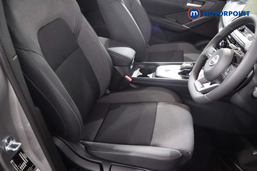 Used Nissan Qashqai for sale - 76554660: Photo 33