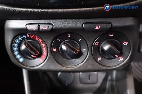 Used Vauxhall Corsa 2018 for sale - 76157550: Photo 24