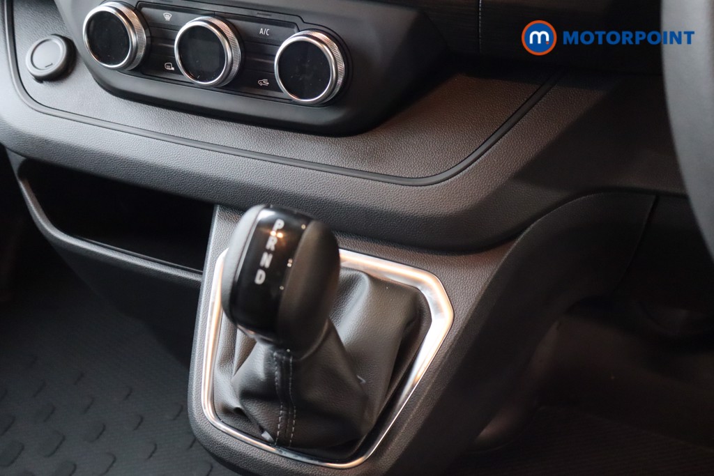 Used Renault Trafic 2025 for sale - 77245716: Photo 24