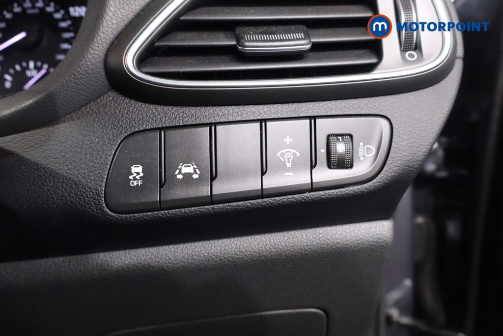 Used Hyundai i30 2018 for sale - 76797445: Photo 28