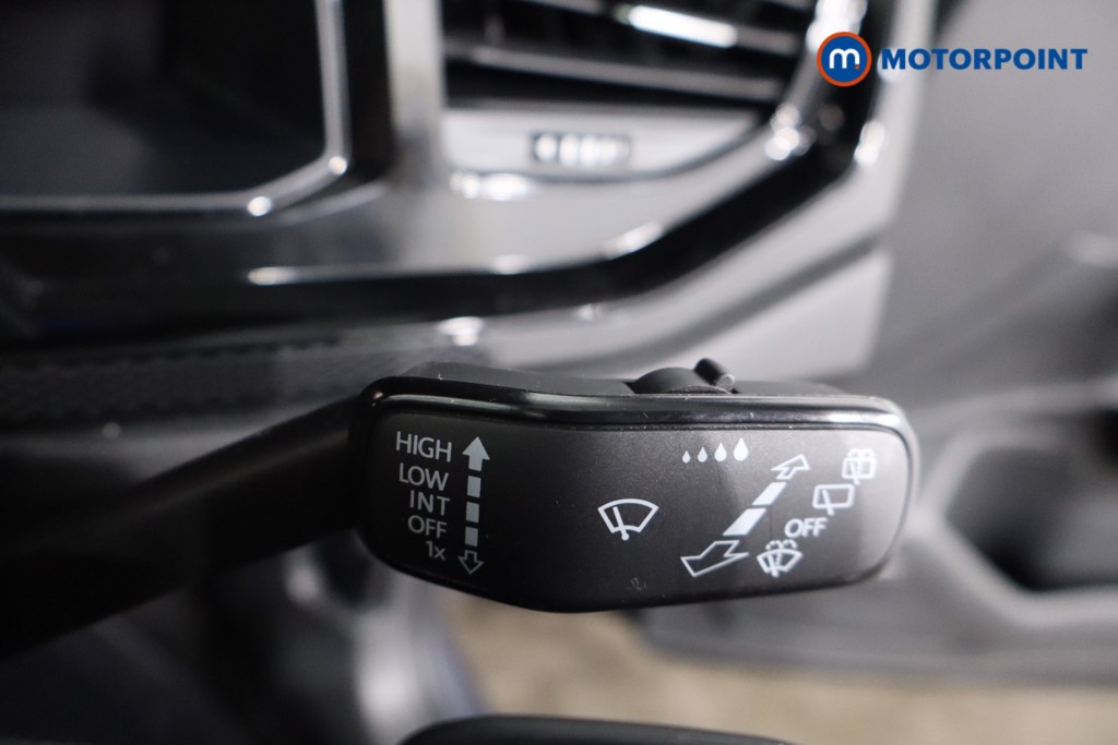 Used Volkswagen Polo 2024 for sale - 76394824: Photo 26