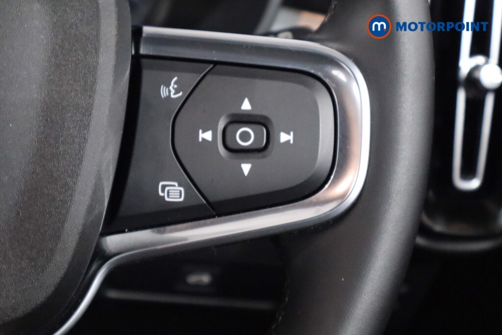 Used Volvo XC40 2023 for sale - 76750548: Photo 16