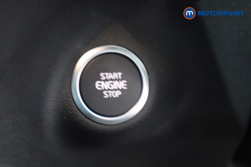 Used Volvo XC40 2023 for sale - 76750548: Photo 21