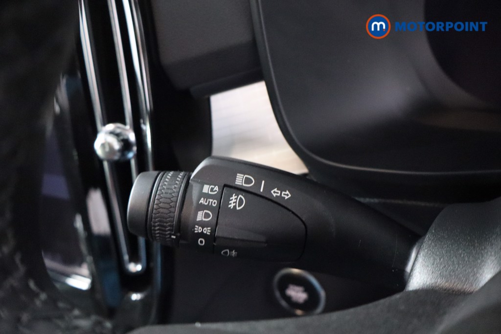 Used Volvo XC40 2023 for sale - 76750548: Photo 27