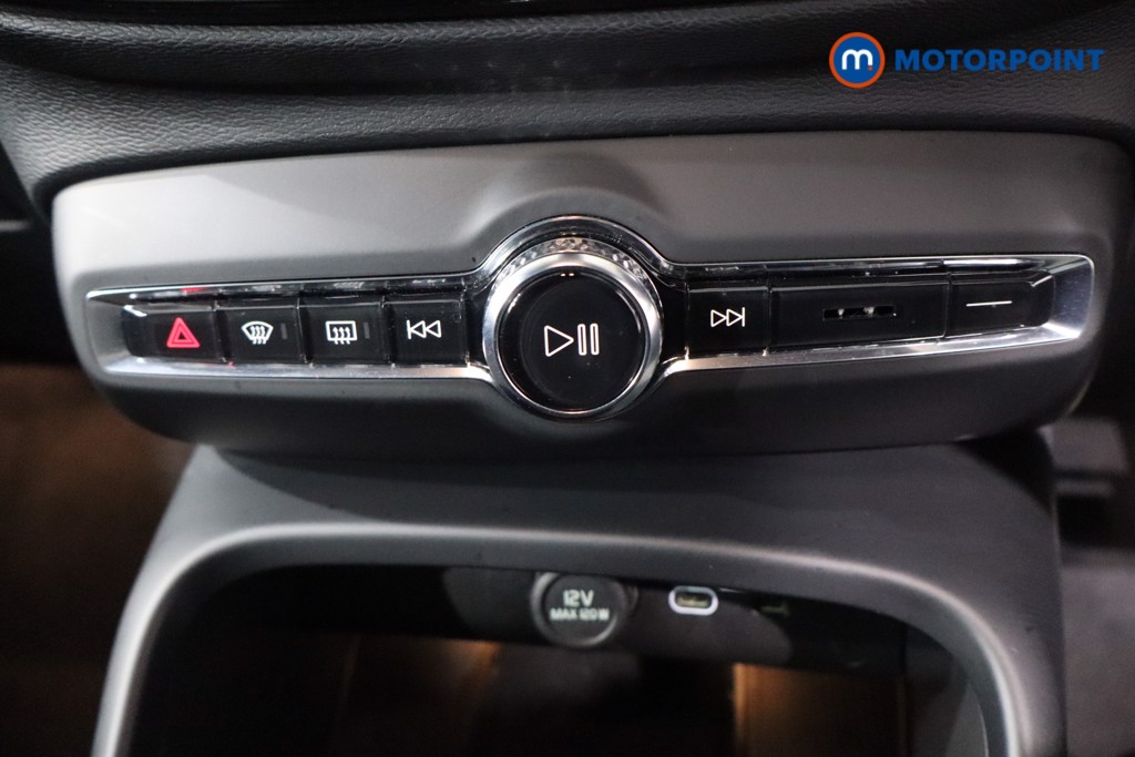 Used Volvo XC40 2023 for sale - 76750548: Photo 28