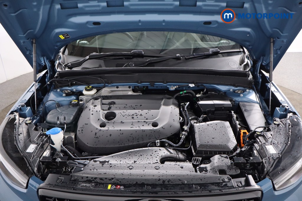 Used Volvo XC40 2023 for sale - 76750548: Photo 42