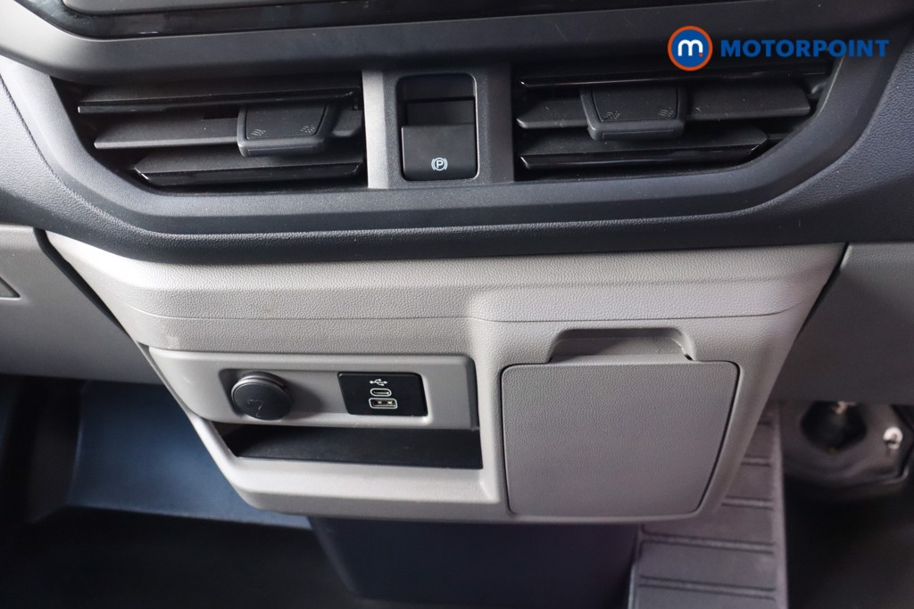 Used Ford Transit Custom 2024 for sale - 76508421: Photo 33