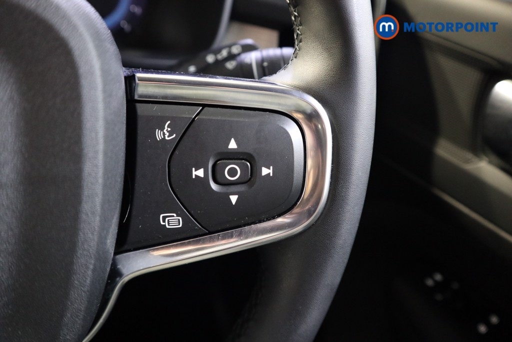 Used Volvo XC40 2023 for sale - 76734582: Photo 12