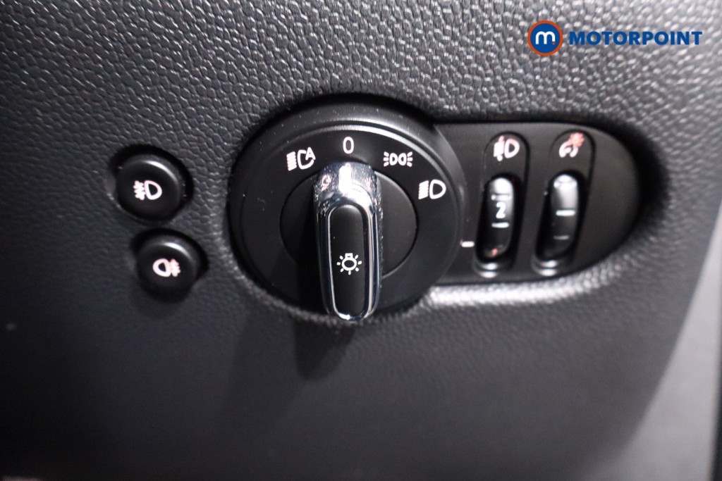 Used MINI Hatch 2018 for sale - 77845031: Photo 26