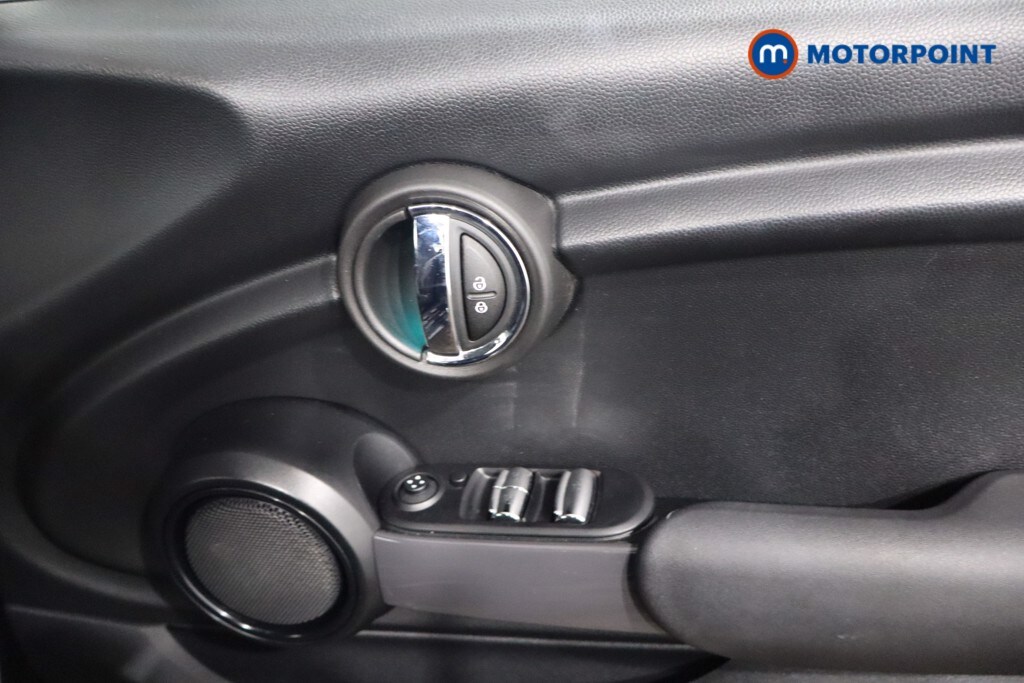 Used MINI Convertible 2020 for sale - 76252873: Photo 32