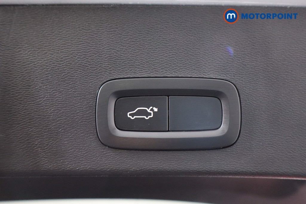 Used Volvo XC40 2021 for sale - 77297563: Photo 47