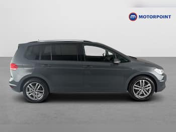 Used Volkswagen Touran 2025 for sale - 79560413: Photo