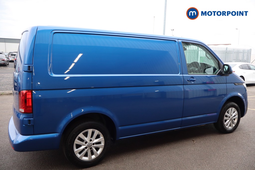 Used Volkswagen Transporter 2024 for sale - 76515732: Photo 6