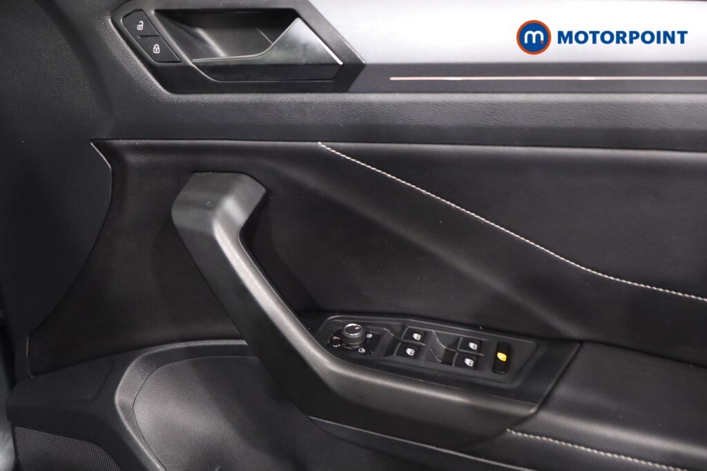 Used Volkswagen T-Roc 2022 for sale - 77417895: Photo 28