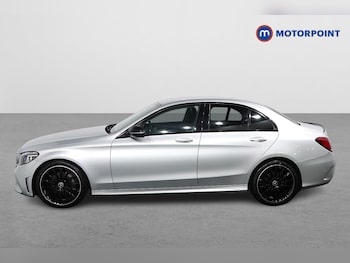 Used Mercedes-Benz C Class 2021 for sale - 76946236: Photo