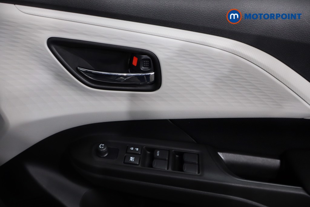 Used Suzuki Swift 2025 for sale - 76426001: Photo 32