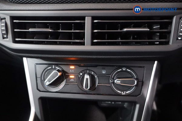 Used Volkswagen Polo 2023 for sale - 76157568: Photo 24