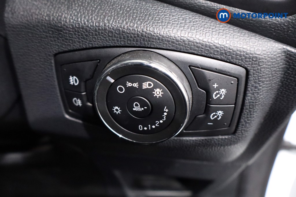 Used Ford Ecosport 2018 for sale - 76946282: Photo 28