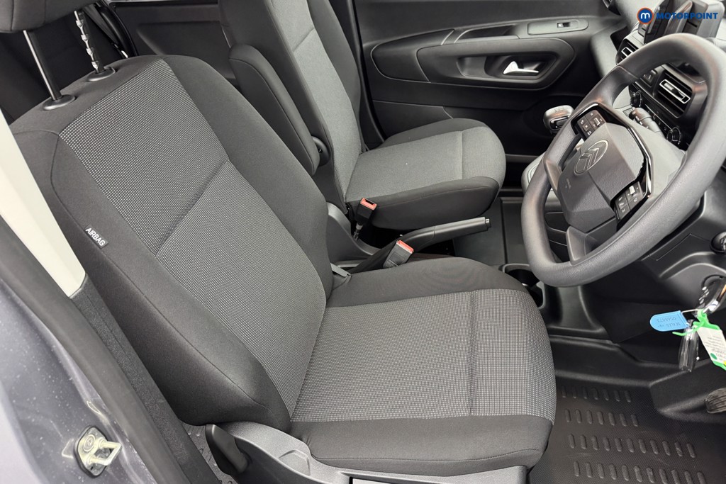 Used Citroen Berlingo 2025 for sale - 76317026: Photo 16
