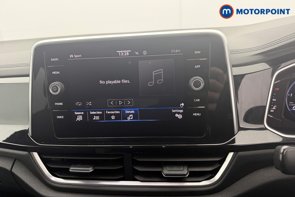 Used Volkswagen T-Roc 2022 for sale - 77760060: Photo 27