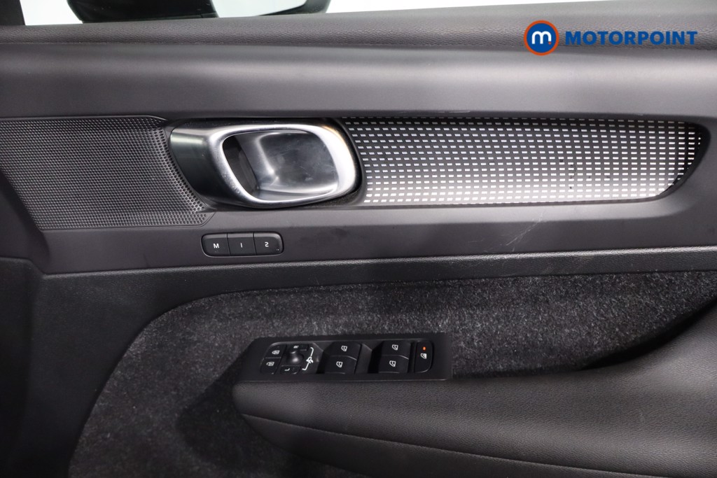 Used Volvo XC40 2020 for sale - 76653597: Photo 16