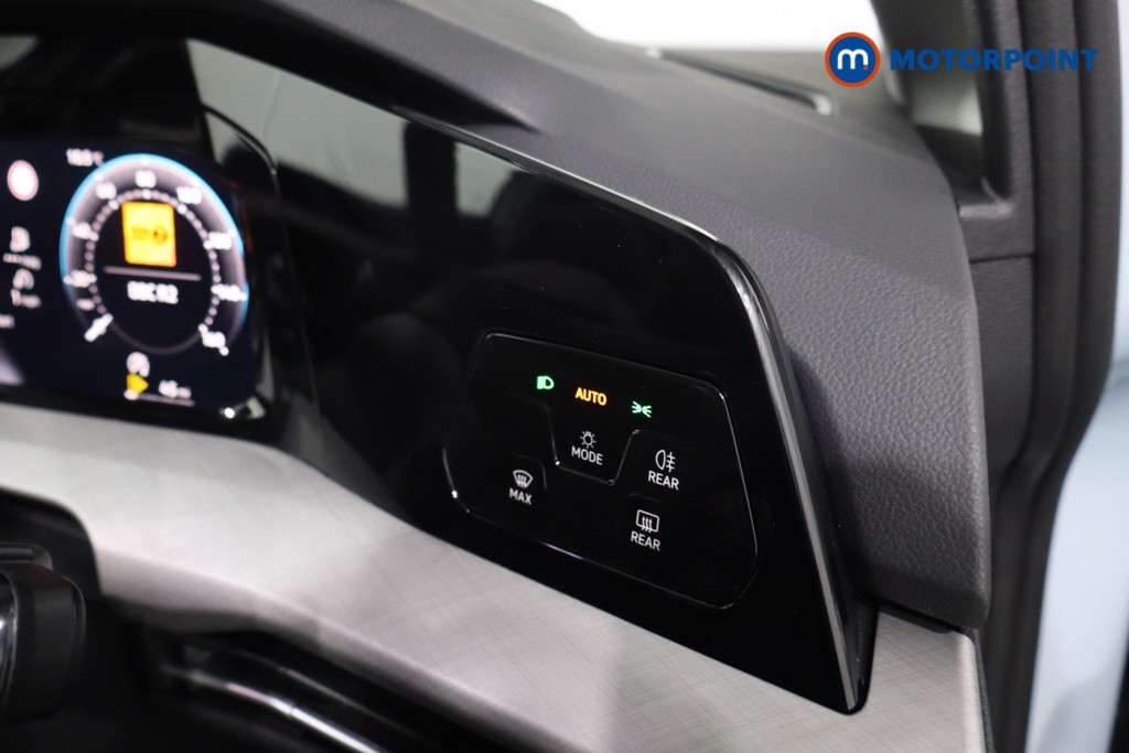 Used Volkswagen Golf 2025 for sale - 78144004: Photo 25