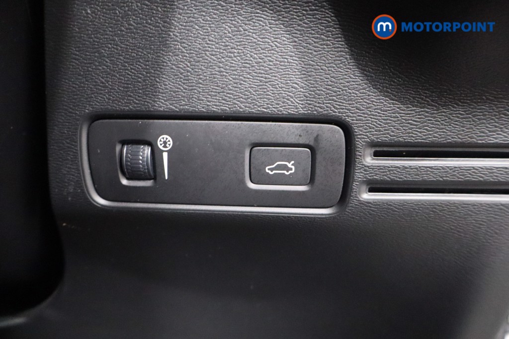 Used Volvo XC40 2020 for sale - 76739114: Photo 30